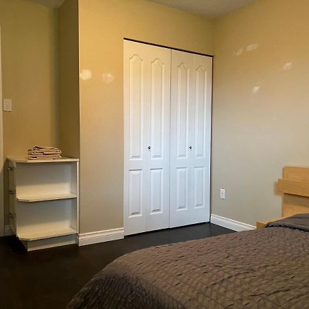 One Bedroom, One Living Room, One Kitchen And One Bathroom With Independent Access Richmond Exterior photo